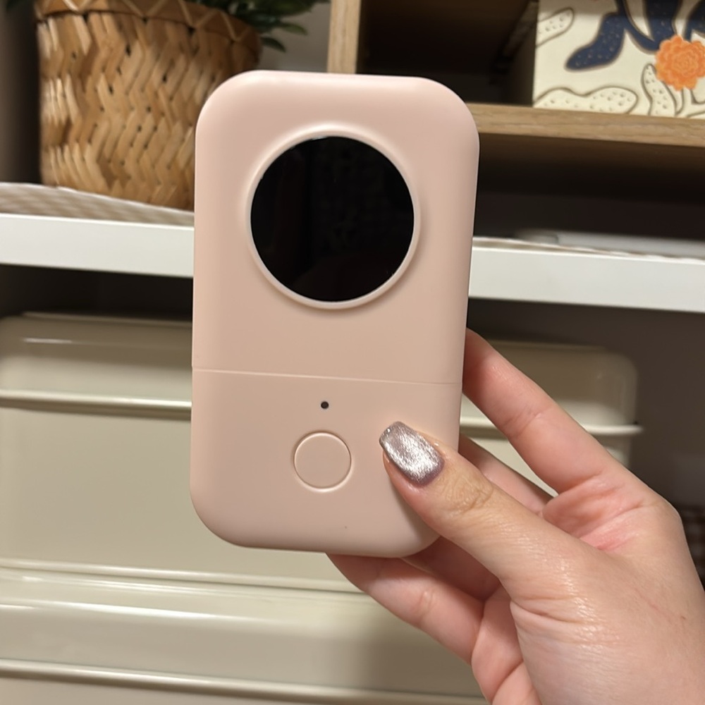 2/$15 🍓 Pink Handheld Label Maker - Picture 4 of 5